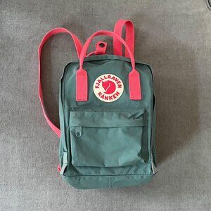 Fjallraven Kanken Mini -  Frost Green/Peach Pink